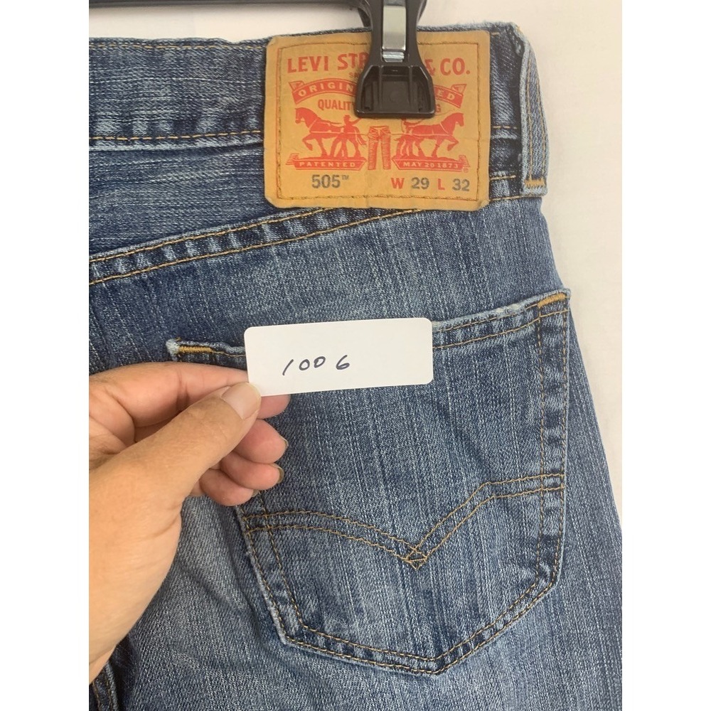 Levis 505 Jeans Mens 29x32 Blue Denim Straight Leg Regular Zipper Fly - Picture 10 of 10